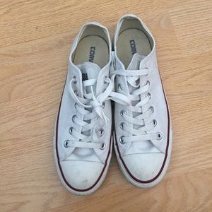 White Converse- Women’s size 7.5
